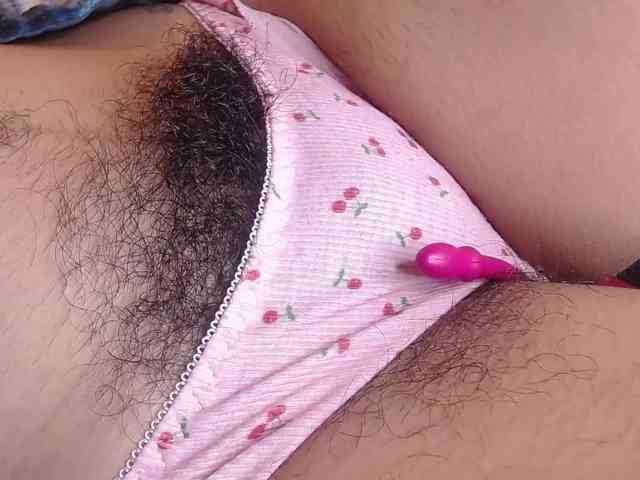 GOODGIRLYUMMM webcam