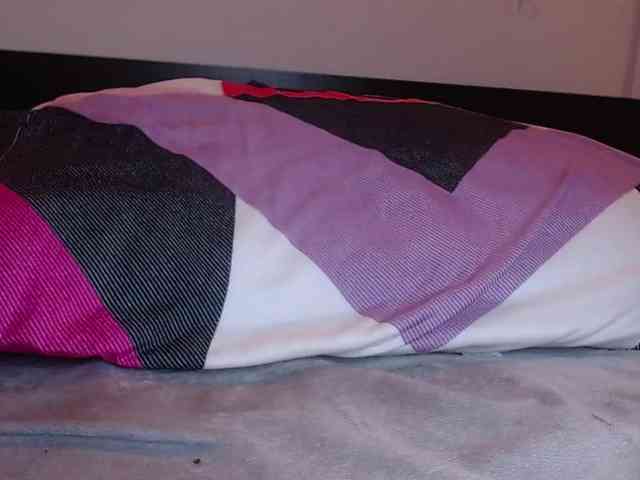 GOODGIRLYUMMM webcam