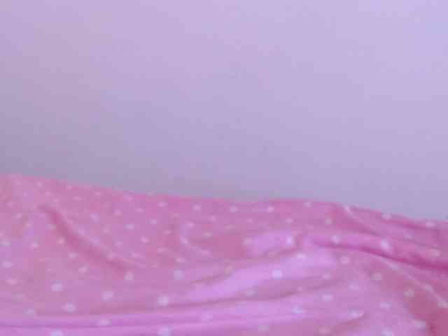 GOODGIRLYUMMM webcam