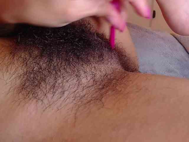 GOODGIRLYUMMM webcam