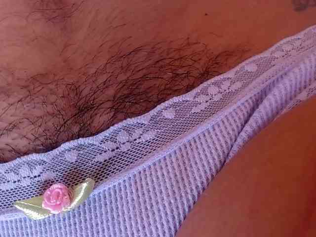 GOODGIRLYUMMM webcam