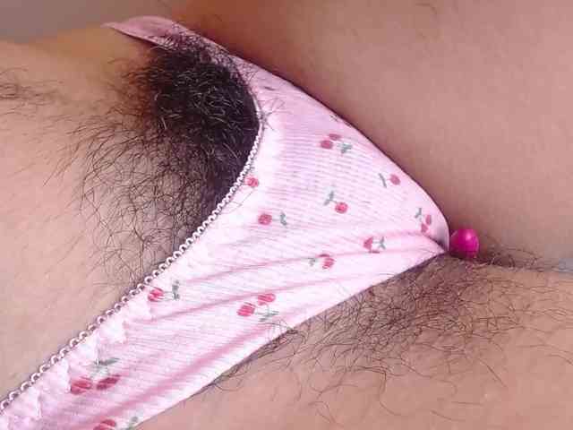 GOODGIRLYUMMM webcam