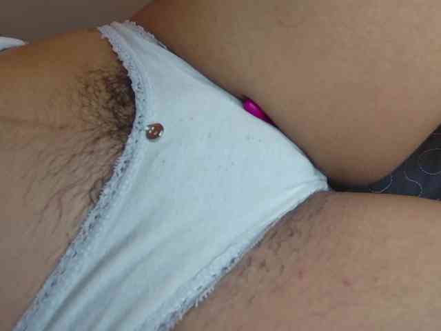 GOODGIRLYUMMM webcam