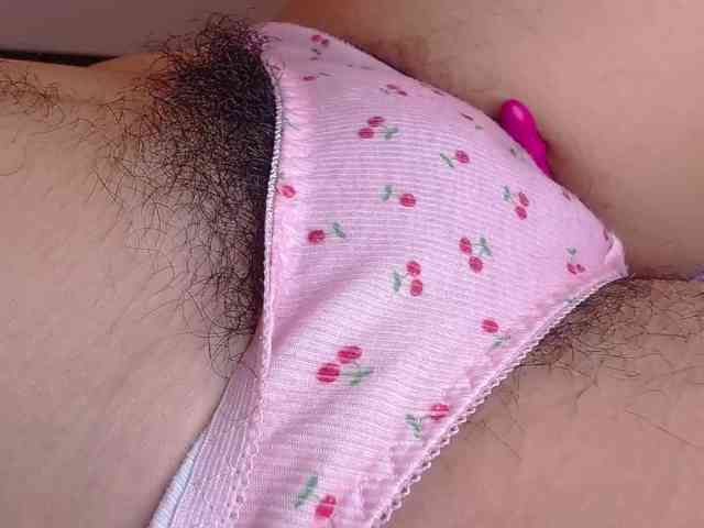 GOODGIRLYUMMM webcam