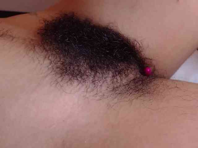 GOODGIRLYUMMM webcam