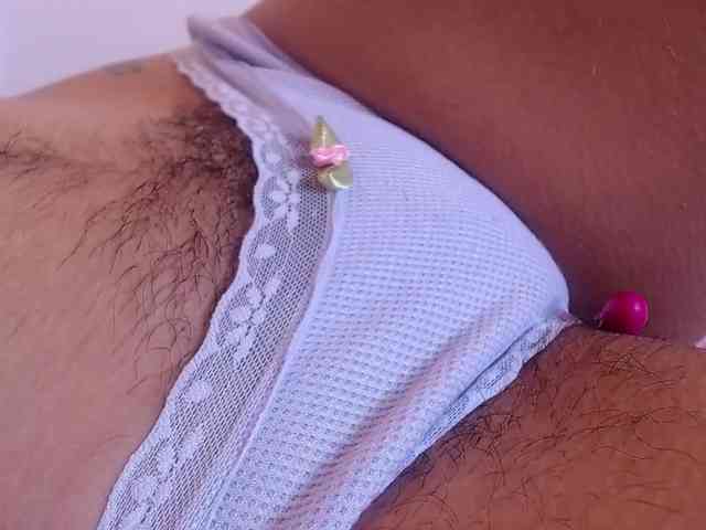 GOODGIRLYUMMM webcam