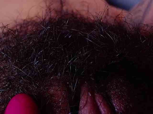 GOODGIRLYUMMM webcam