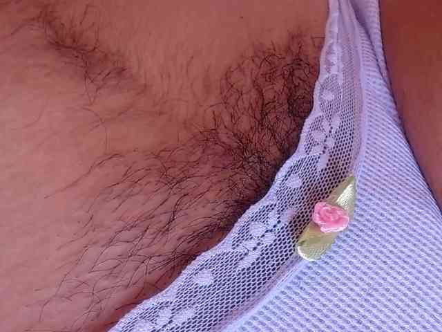 GOODGIRLYUMMM webcam