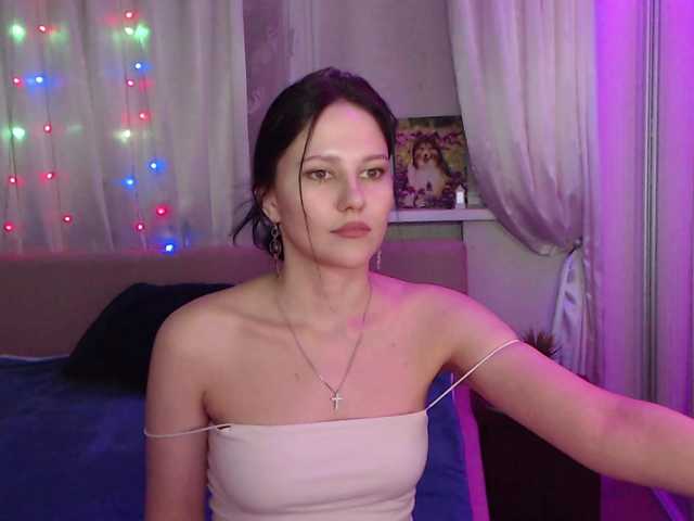 __--_-___---_-_-_- webcam