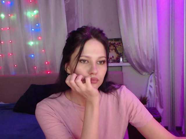 __--_-___---_-_-_- webcam