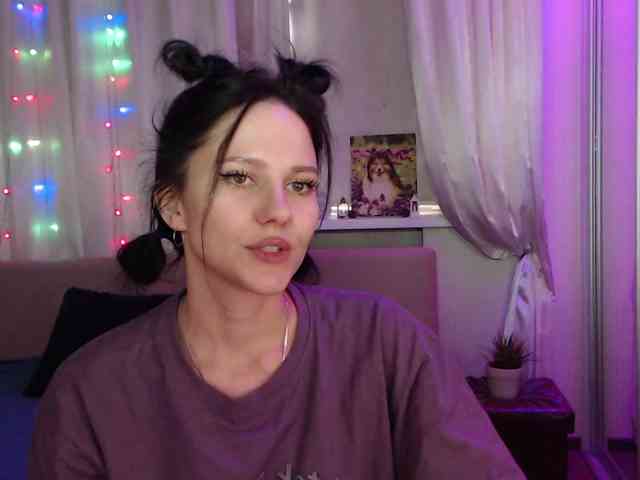 Zlata777 webcam