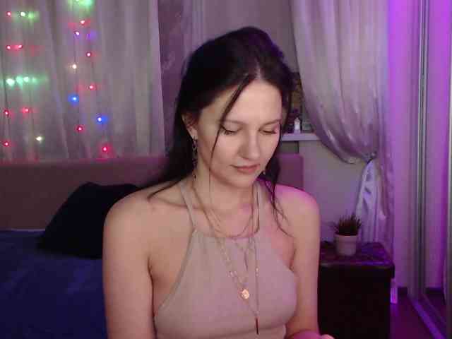 Zlata777 webcam