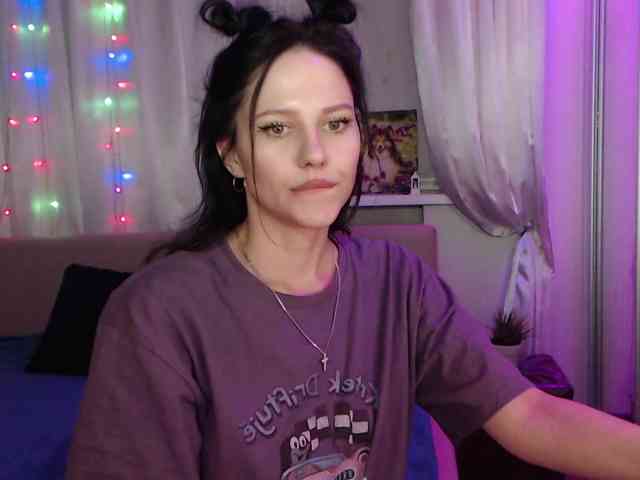 Zlata777 webcam