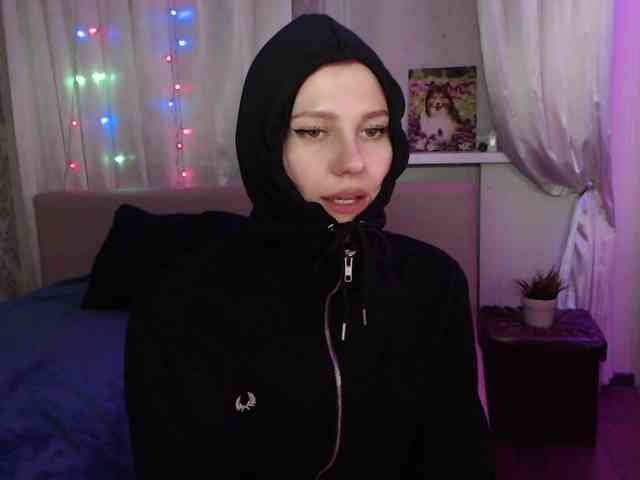 Zlata777 webcam