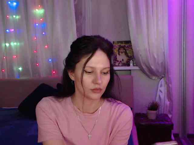 Zlata777 webcam