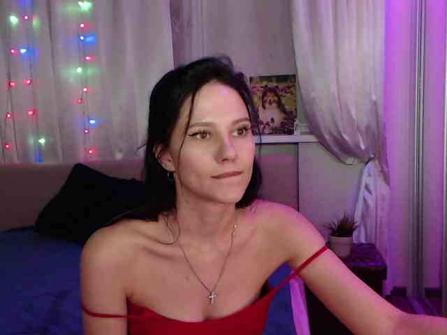 Zlata777 webcam