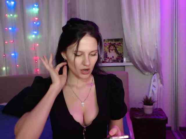 Zlata777 webcam