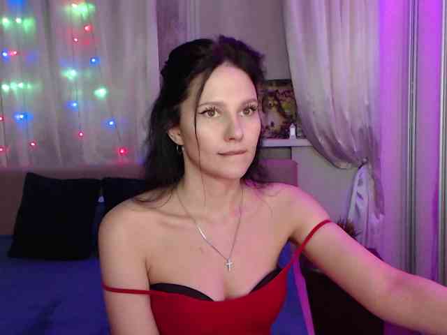 Zlata777 webcam