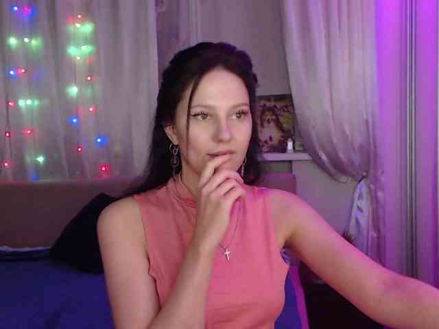 Zlata777 webcam