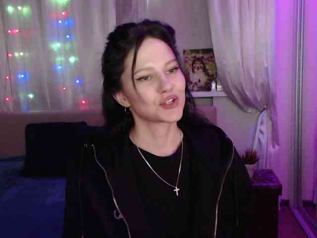 Zlata777 webcam