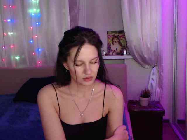 Zlata777 webcam