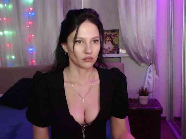 Zlata777 webcam
