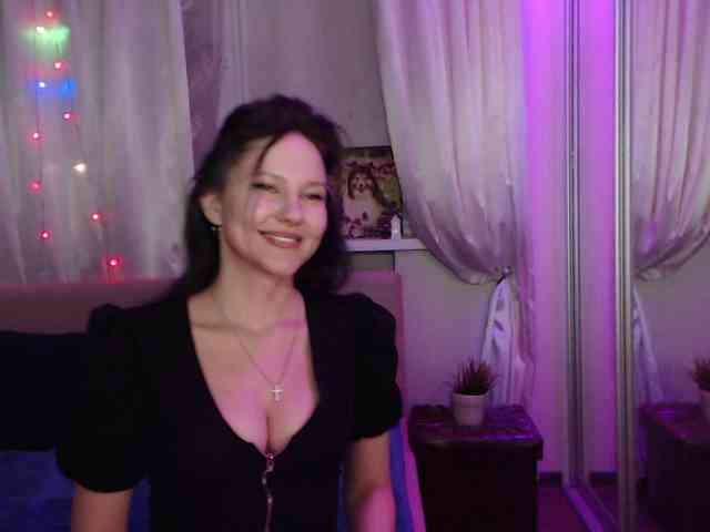 Zlata777 webcam