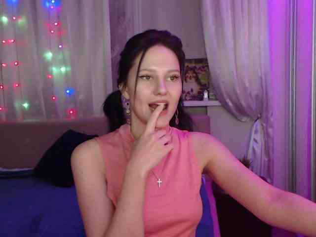 Zlata777 webcam
