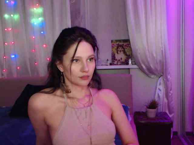 Zlata777 webcam