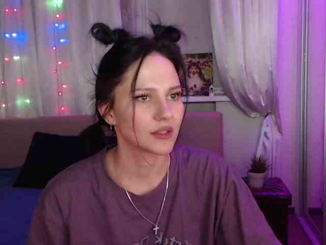 Zlata777 webcam