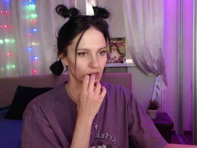 Zlata777 webcam