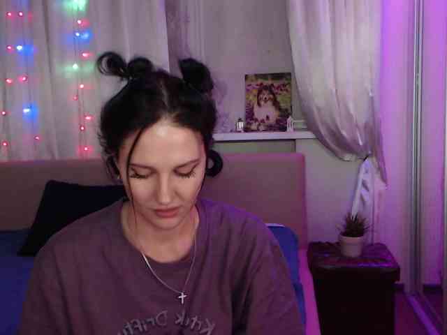 Zlata777 webcam
