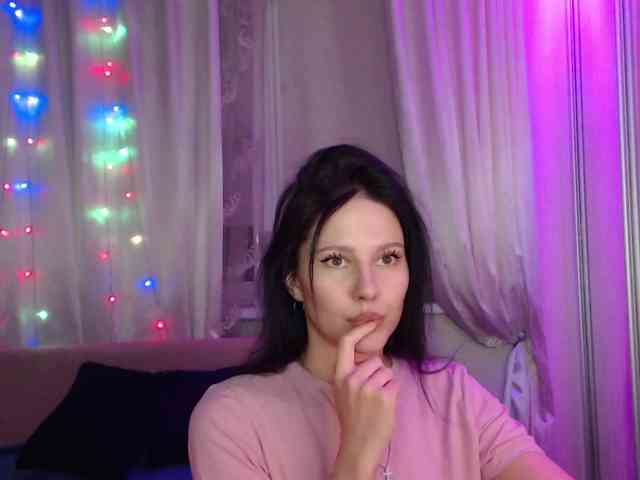 Zlata777 webcam