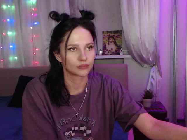 Zlata777 webcam