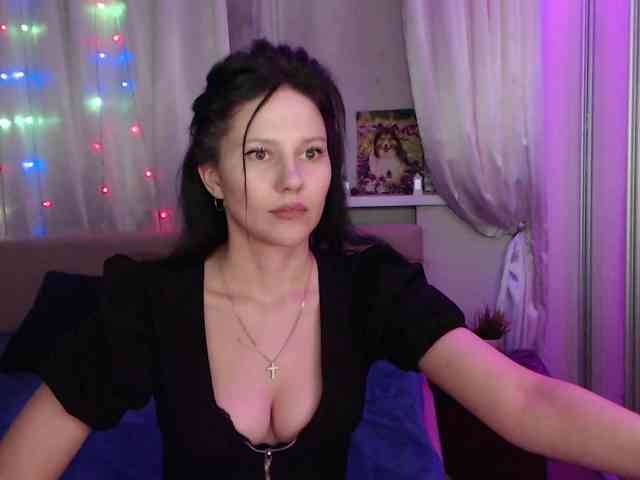 Zlata777 webcam