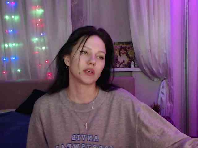 Zlata777 webcam