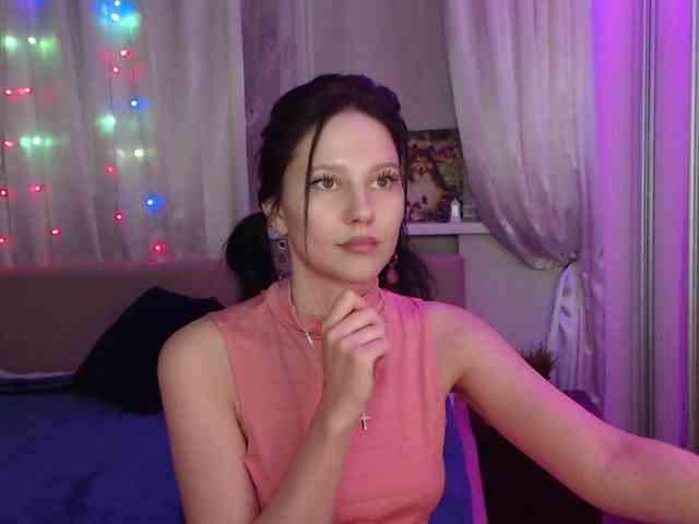 Zlata777 webcam