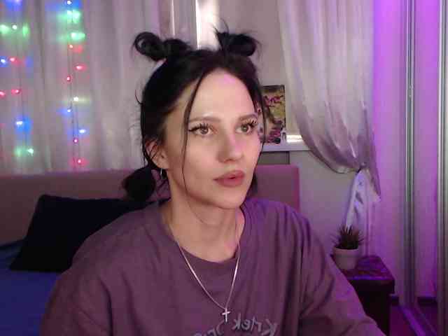 Zlata777 webcam
