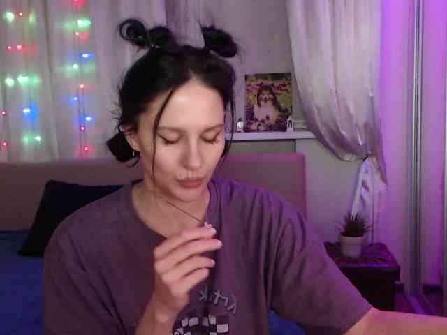 Zlata777 webcam
