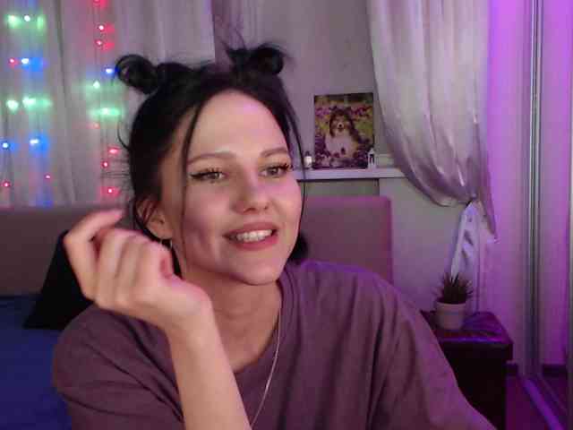 Zlata777 webcam