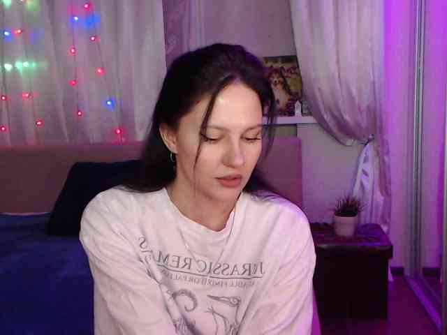 Zlata777 webcam