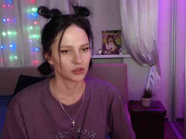 Zlata777 webcam