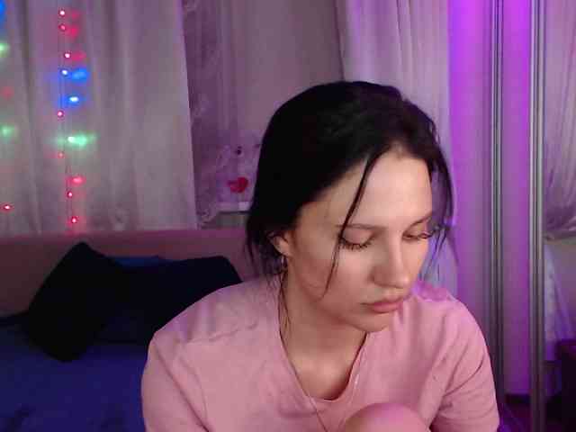 Zlata777 webcam