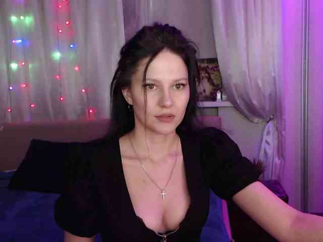 Zlata777 webcam