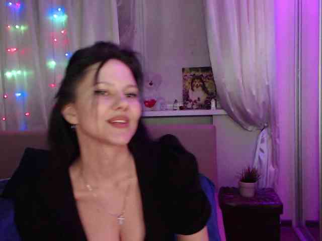 Zlata777 webcam