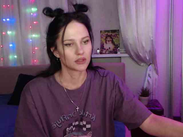 Zlata777 webcam