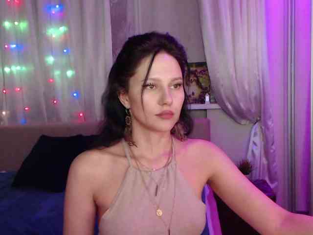Zlata777 webcam
