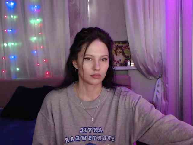 Zlata777 webcam