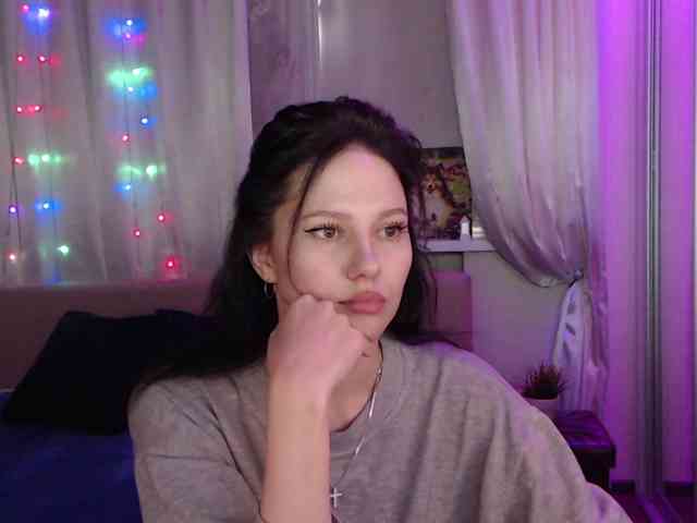 Zlata777 webcam