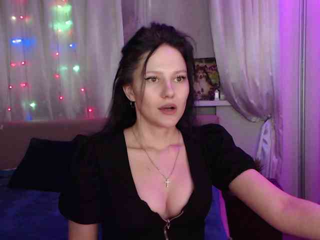 Zlata777 webcam